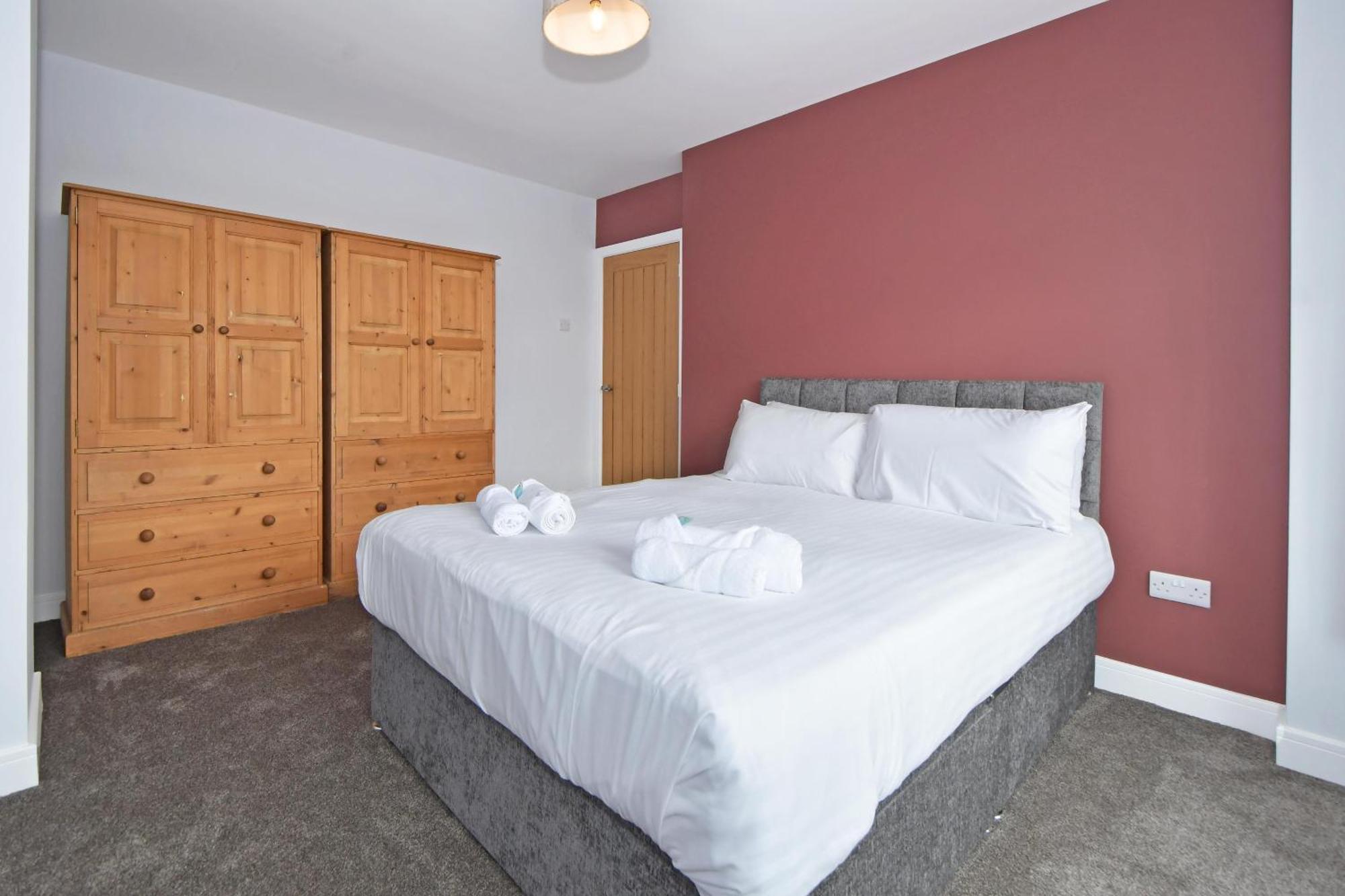 Lancaster House By Yourstays - Gorgeous Family In The Countryside Stoke-on-Trent